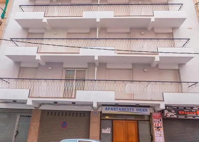 Ar Isern Apartmán *